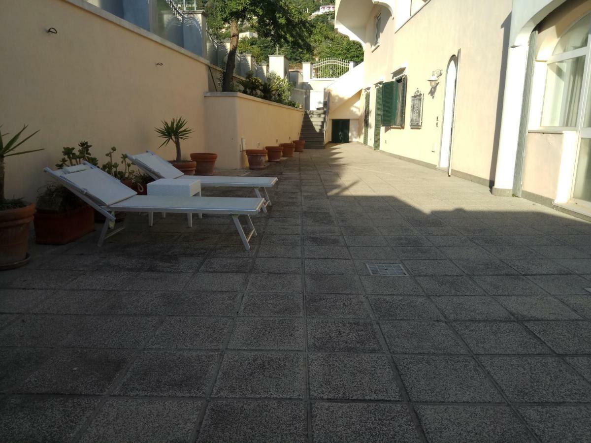 Villa Pithecusa Ίσκια Εξωτερικό φωτογραφία