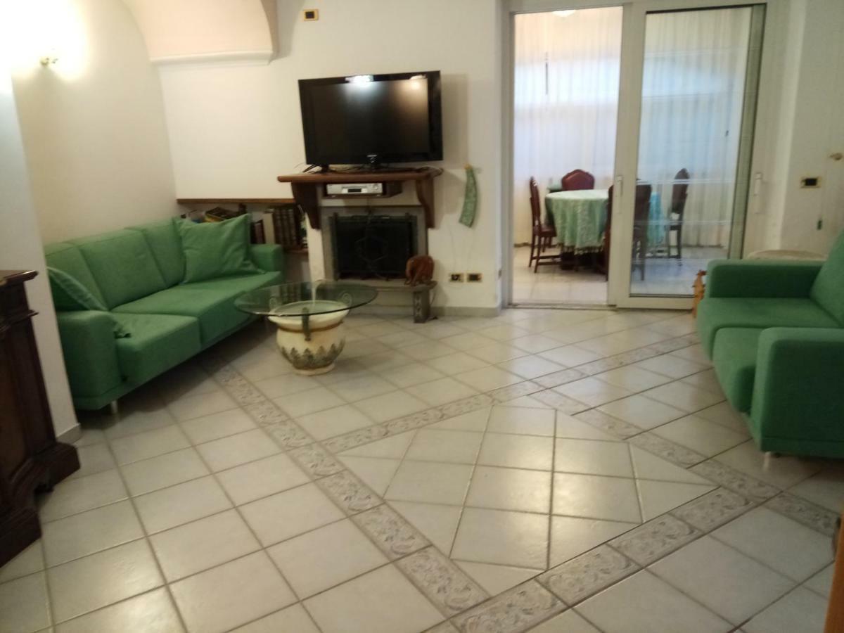 Villa Pithecusa Ίσκια Εξωτερικό φωτογραφία