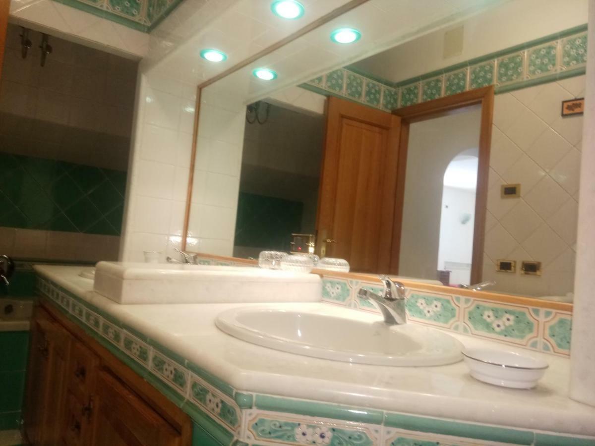 Villa Pithecusa Ίσκια Εξωτερικό φωτογραφία